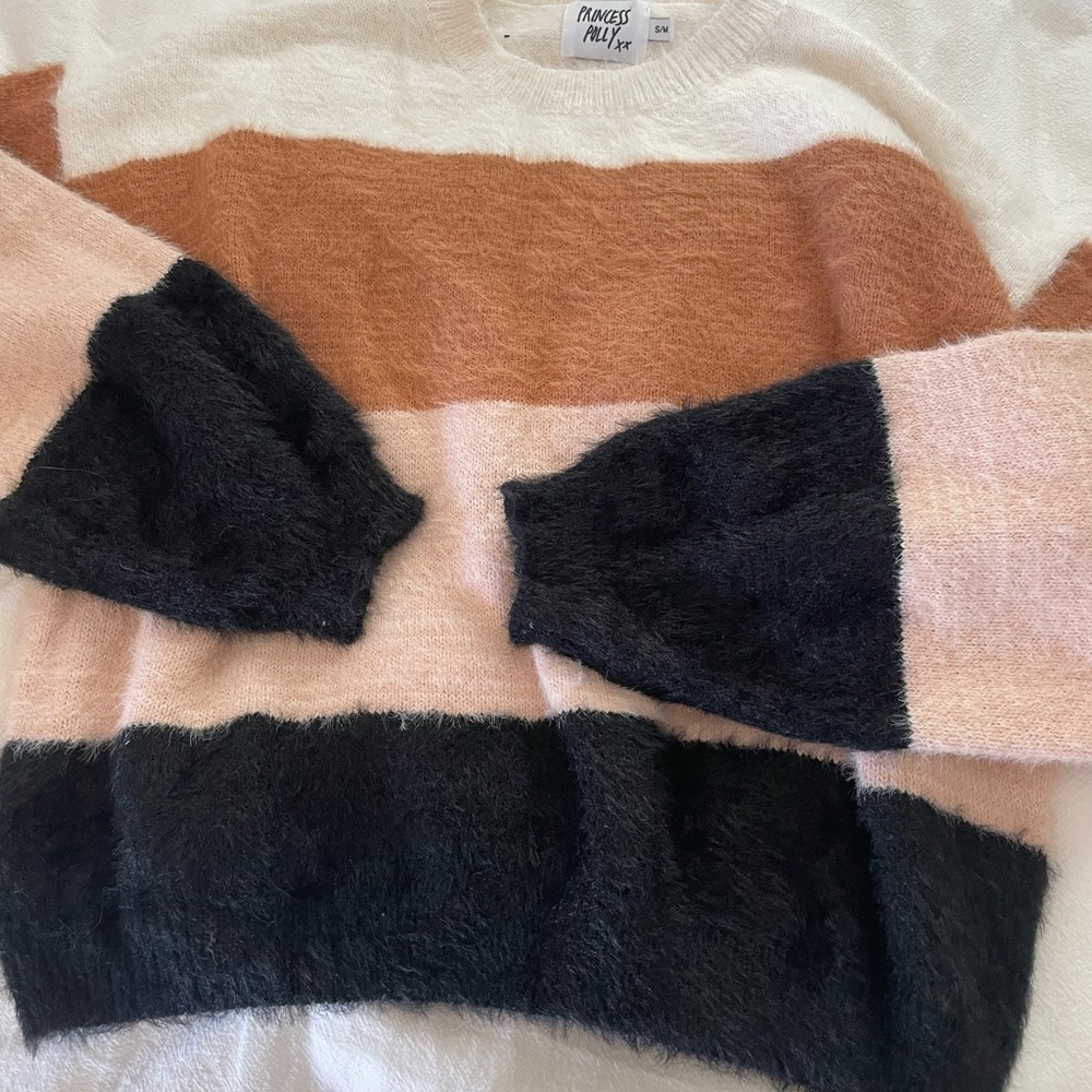 Princess polly sweater